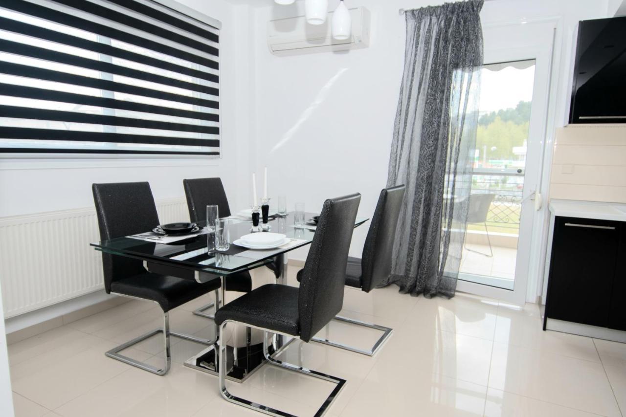 Mistral Luxury Living Lejlighedshotel Néa Péramos Eksteriør billede