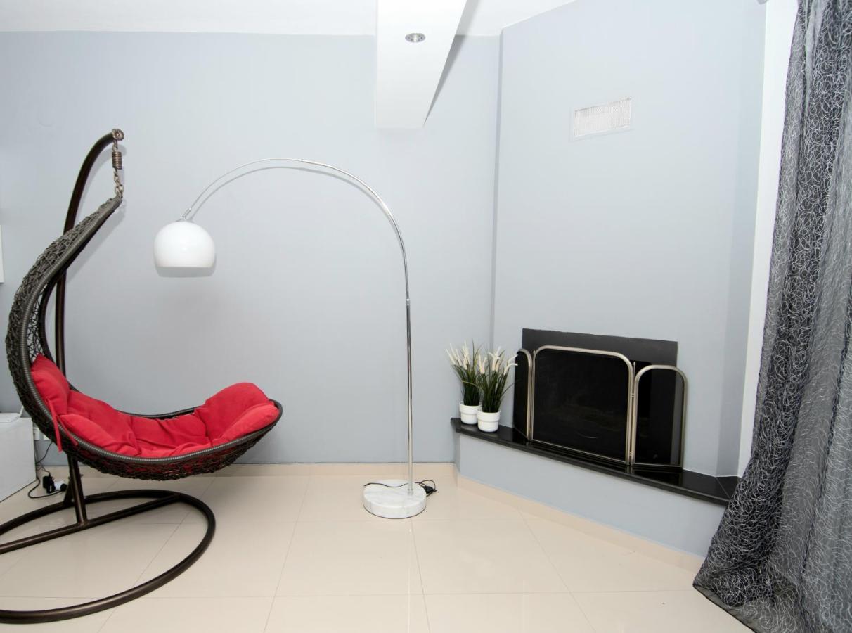 Mistral Luxury Living Lejlighedshotel Néa Péramos Eksteriør billede